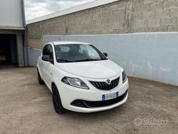 Bianco Usata 2022 Lancia Ypsilon Gold Due volumi | 11.000 € (Buon prezzo)