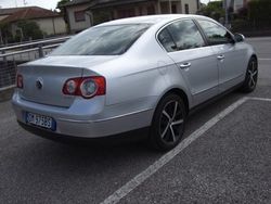 Argento metallizzato Usata 2007 VW Passat Highline Tre volumi | 3980 € (Cara)