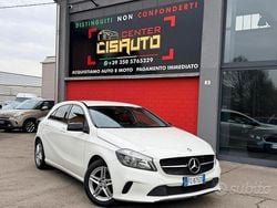 Bianco Usata 2016 Mercedes A180 Premium Tre volumi | 9990 € (Buon prezzo)