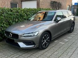 Usata 2019 Volvo V60 R-Design Momentum Station wagon | 19.000 € (Buon prezzo)