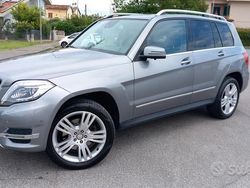 Grigio Usata 2014 Mercedes GLK220 SUV | 12.400 € (Molto cara)
