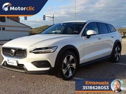 Grigio Usata 2023 Volvo V60 CC Station wagon | 35.950 € (Molto cara)