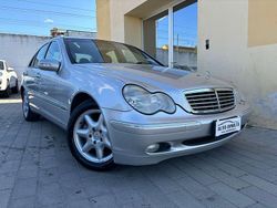 Argento Usata 2004 Mercedes C270 Elegance Tre volumi | 6800 €