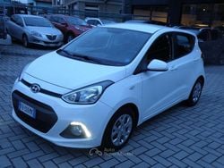 Bianco Usata 2015 Hyundai i10 Due volumi | 7950 € (Buon prezzo)