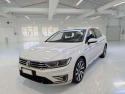 Bianco Usata 2017 VW Passat GTE Tre volumi | 14.950 € (Buon prezzo)