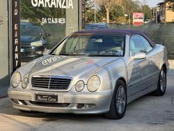 Argento Usata 2000 Mercedes CLK200 Elegance Coupé | 7500 €