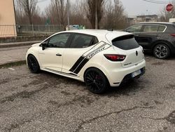 Bianco Usata 2017 Renault Clio IV Trophy Tre volumi | 16.000 € (Cara)