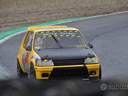 Giallo Usata 1989 Peugeot 205 GTi Tre volumi | 11.500 €