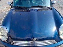 Blu/azzurro Usata 2006 Mini Cooper Due volumi | 4200 € (Buon prezzo)