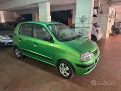 Verde Usata 2003 Hyundai Atos Comfort Due volumi | 2000 € (Cara)