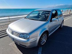Grigio Usata 2000 VW Golf IV GTI Tre volumi | 6950 €