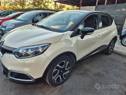 Bianco Usata 2013 Renault Captur SUV | 5900 € (Buon prezzo)