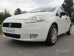 Bianco Usata 2013 Fiat Grande Punto Due volumi | 4900 € (Buon prezzo)
