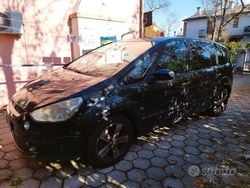 Nero Usata 2009 Ford S-MAX S Monovolume | 4400 €