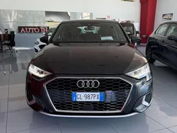 Grigio Usata 2022 Audi A3 Sportback e-tron Advanced Tre volumi | 25.900 € (Ottimo prezzo)