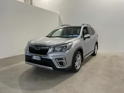 Argento Usata 2020 Subaru Forester Premium SUV | 23.900 € (Buon prezzo)