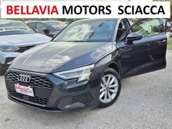 Grigio Usata 2020 Audi A3 Sportback Business Tre volumi | 19.000 € (Buon prezzo)