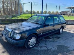 Nero Usata 1989 Mercedes 200 Station wagon | 4500 €