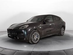 Nero assoluto / pastello Usata 2022 Maserati Grecale GT SUV | 53.900 € (Molto cara)