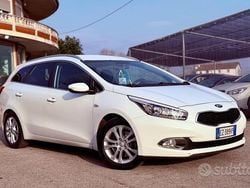 Bianco Usata 2015 Kia Ceed Due volumi | 5000 € (Ottimo prezzo)