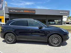 Blu/azzurro(met.) Usata 2018 Porsche Cayenne SUV | 38.999 € (Super prezzo)