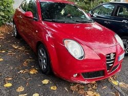 Rosso Usata 2009 Alfa Romeo MiTo Due volumi | 3000 € (Ottimo prezzo)