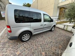 Grigio Usata 2010 VW Caddy Monovolume | 3800 € (Buon prezzo)