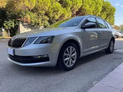 Argento Usata 2019 Skoda Octavia SE Station wagon | 14.800 € (Cara)