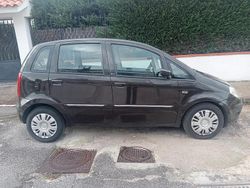 Marrone Usata 2005 Lancia Musa Monovolume | 1500 € (Buon prezzo)