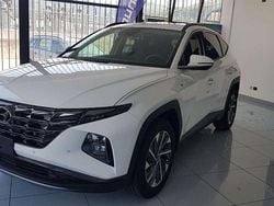 Bianco Nuova 2025 Hyundai Tucson SUV | 37.900 € (Molto cara)