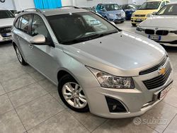 Argento Usata 2014 Chevrolet Cruze LT Tre volumi | 6900 € (Molto cara)
