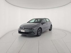 Grigio Usata 2023 VW Golf Style Tre volumi | 22.900 € (Ottimo prezzo)