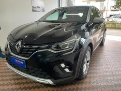 Nero Usata 2020 Renault Captur Intens SUV | 15.990 € (Ottimo prezzo)