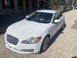 Bianco Usata 2009 Jaguar XF Premium Luxury Tre volumi | 6900 € (Cara)
