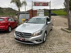 Grigio Usata 2014 Mercedes A180 Tre volumi | 7990 € (Super prezzo)