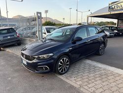 Blu Usata 2017 Fiat Tipo Lounge Tre volumi | 5490 € (Buon prezzo)