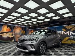Grigio Usata 2022 Renault Captur Intens SUV | 18.999 € (Buon prezzo)