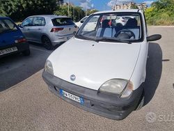 Bianco Usata 2001 Fiat 600 | 2300 €