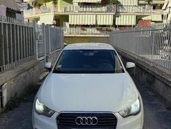 Bianco Usata 2011 Audi A1 Tre volumi | 5600 €