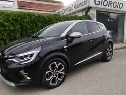 Nero(met.) Usata 2020 Renault Captur Zen SUV | 17.900 € (Buon prezzo)