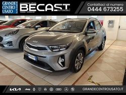 Grigio metallizzato Usata 2025 Kia Stonic Style SUV | 16.900 € (Buon prezzo)
