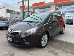 Marrone Usata 2015 Opel Zafira Tourer Cosmo Monovolume | 8450 € (Buon prezzo)