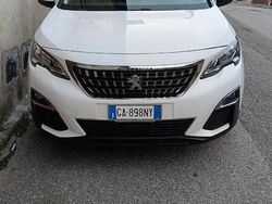 Bianco Usata 2020 Peugeot 3008 Tre volumi | 18.000 € (Buon prezzo)