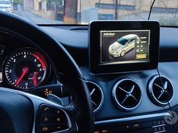 Bianco Usata 2016 Mercedes CLA220 AMG Tre volumi | 16.000 €