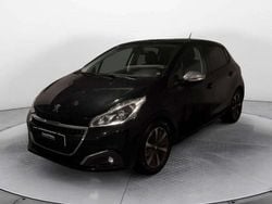 Nero Usata 2019 Peugeot 208 Signature Sky Due volumi | 10.900 € (Ottimo prezzo)