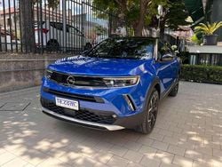 Blu voltaic/ tetto nero Usata 2023 Opel Mokka Sport SUV | 17.900 € (Buon prezzo)