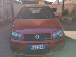 Rosso Usata 2005 Fiat Punto Coupé | 1999 € (Ottimo prezzo)