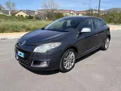 Grigio Usata 2010 Renault Mégane III Dynamique Tre volumi | 4150 € (Buon prezzo)