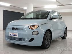Blu Usata 2020 Fiat 500e La Prima Tre volumi | 13.900 € (Buon prezzo)