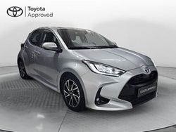 Grigio Usata 2022 Toyota Yaris Hybrid Trend Due volumi | 18.500 € (Buon prezzo)
